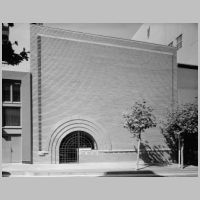 V. C. Morris Gift Shop (built 1948-49), San Francisco, California, photo Jet Lowe, Wikipedia.jpg